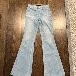 J Brand High-Waist Light Wash Bell Bottom Jeans - Size 25 (PRISTINE)